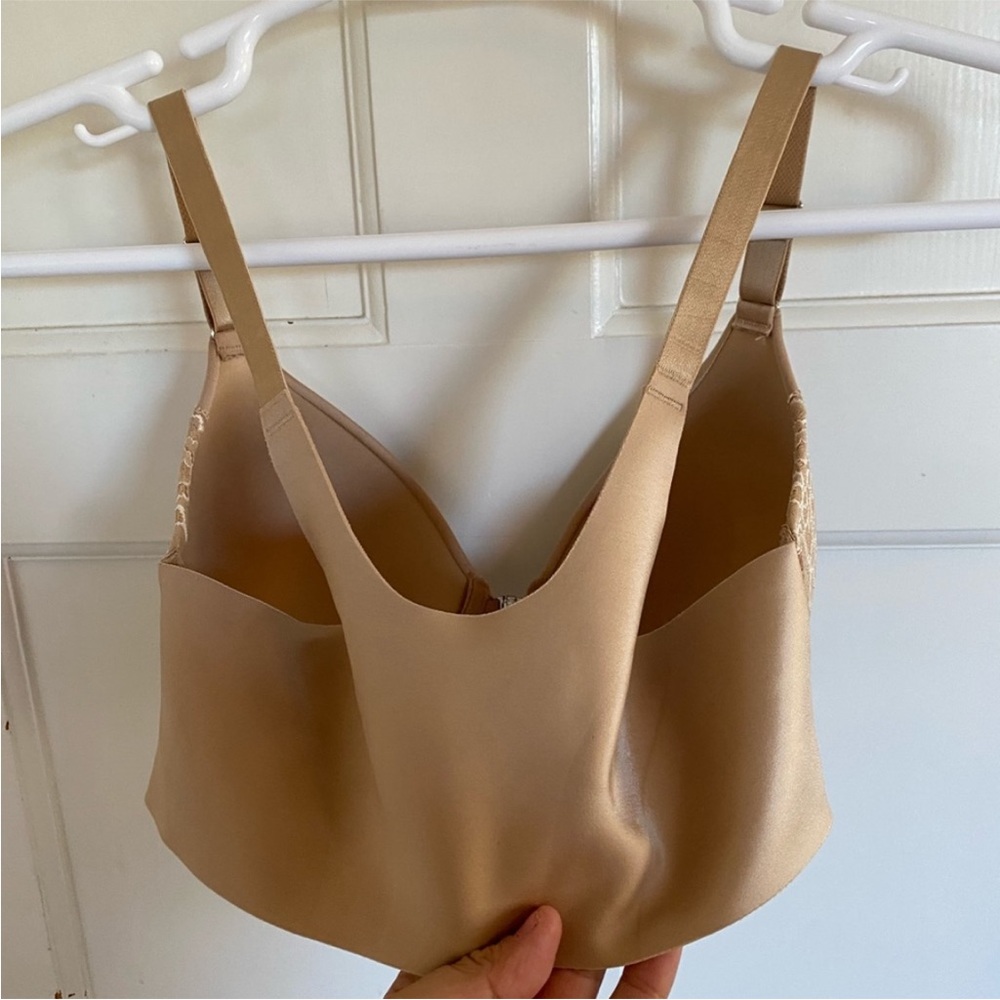 Soma vanishing back full coverage front closure bra size 34DD